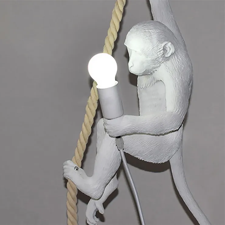 Светильник Monkey Обезьяна с Лампой White правая в стиле Seletti