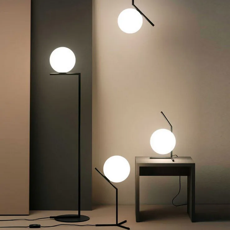 Настольная лампа IC Lighting  Table 2 Black в стиле Flos