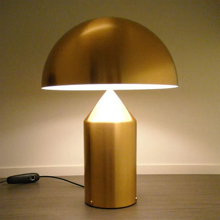 Настольная лампа Atollo Gold D38 в стиле Oluce