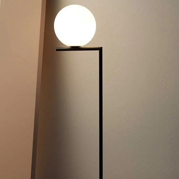 Торшер IC Lighting Floor 1 Black в стиле Flos