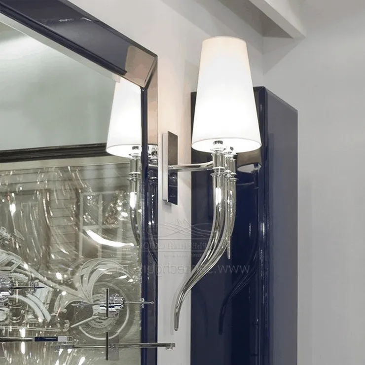 Бра Brunilde белый хром H104 см в стиле Ipe Cavalli
