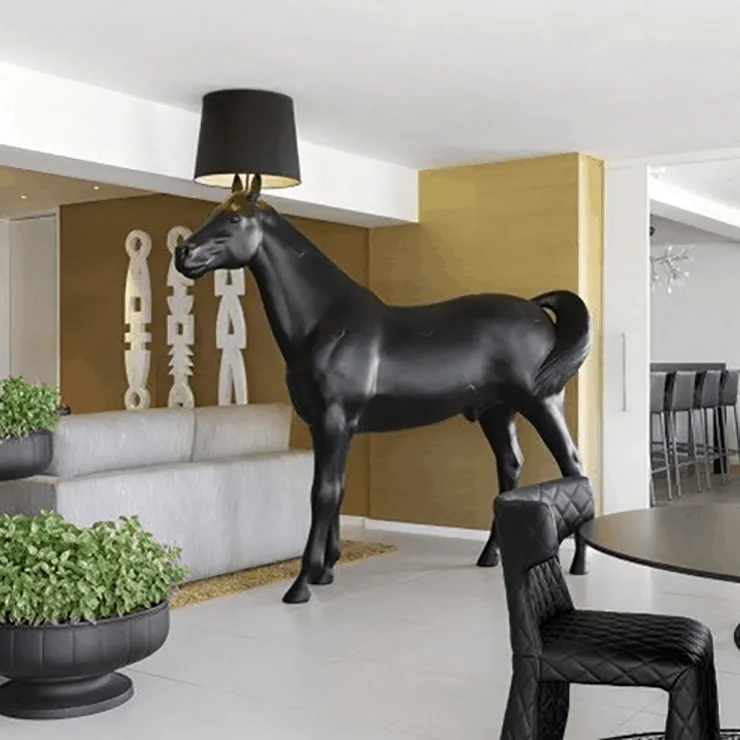 Торшер Horse