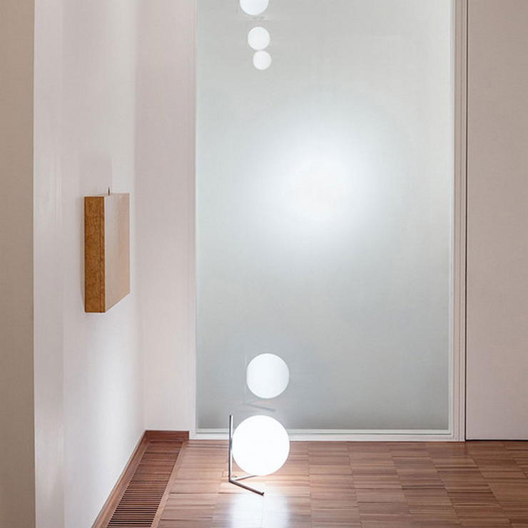 Настольная лампа IC Lighting Table 2 Chrome в стиле Flos